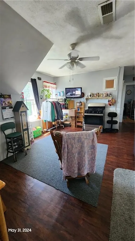 172 School Street Pawtucket RI 02860