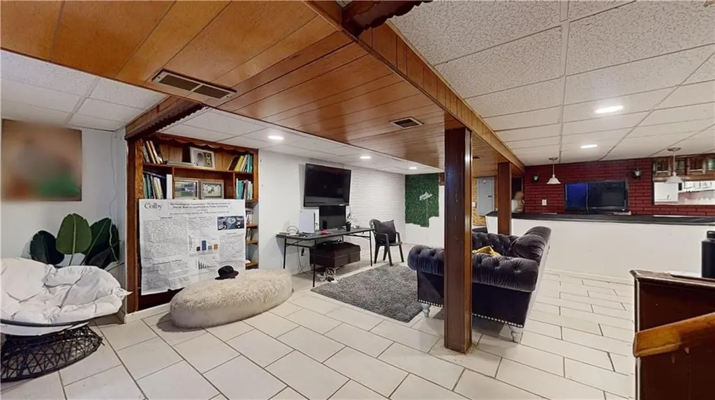 118 Argol Street Providence RI 02904