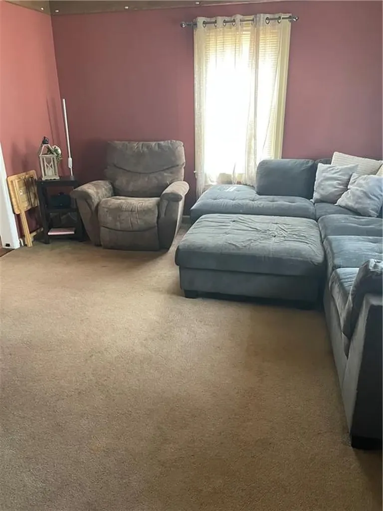 1566 Mendon Road Woonsocket RI 02895