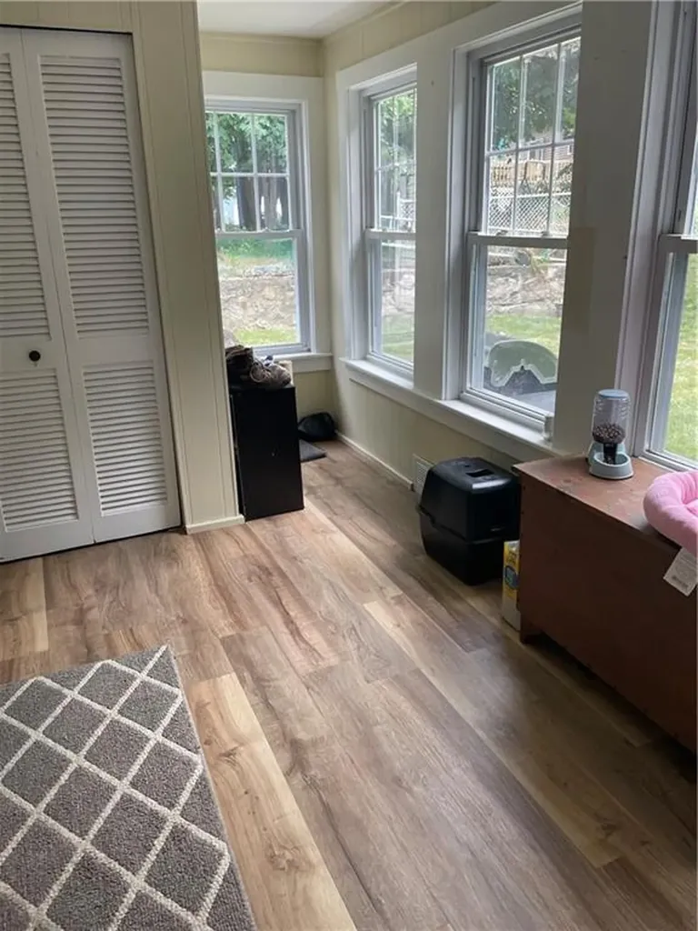 1566 Mendon Road Woonsocket RI 02895