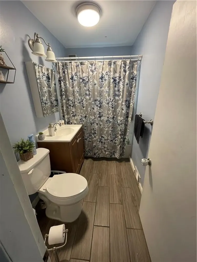 1566 Mendon Road Woonsocket RI 02895
