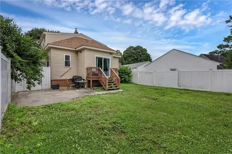 19 Westcott Avenue Providence RI 02909