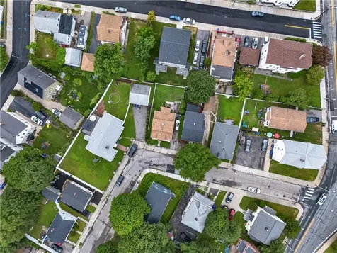 19 Westcott Avenue Providence RI 02909