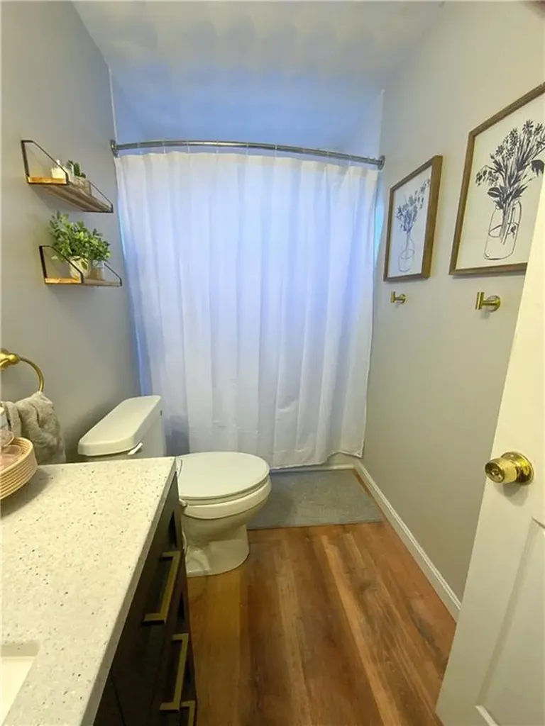 796 Branch Avenue Providence RI 02904