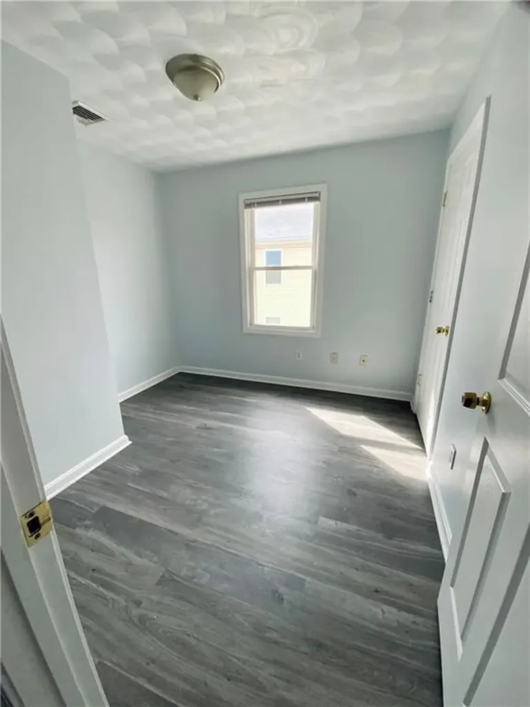796 Branch Avenue Providence RI 02904