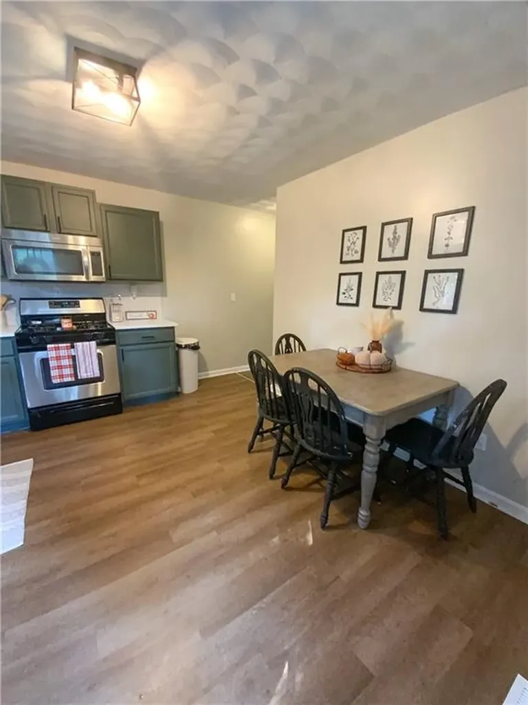 796 Branch Avenue Providence RI 02904