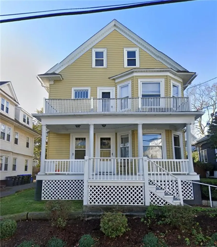15 Ogden Street Providence RI 02906