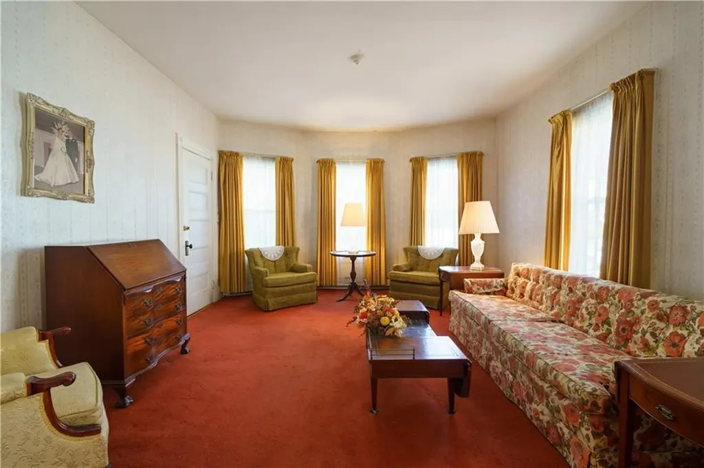 18 French Street Pawtucket RI 02860