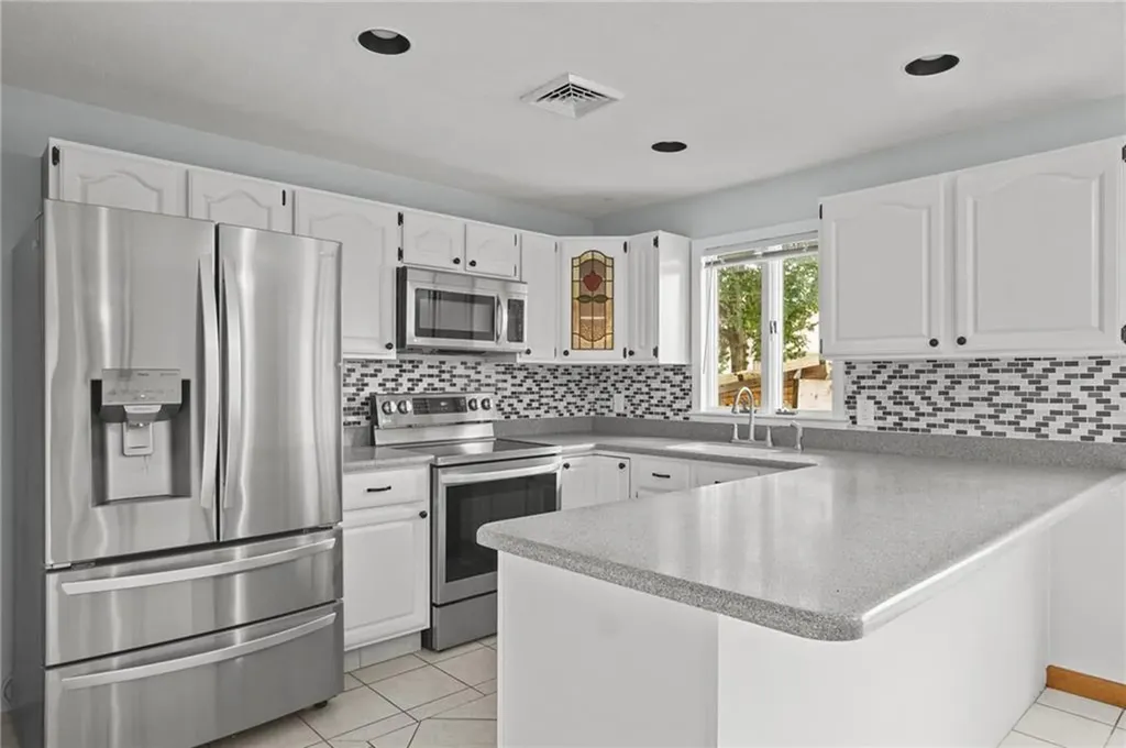 113 Fatima Drive Bristol RI 02809