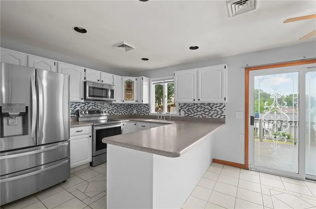 113 Fatima Drive Bristol RI 02809