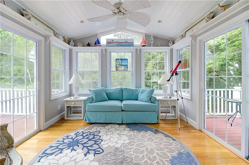 45 Algonquin Road Narragansett RI 02882