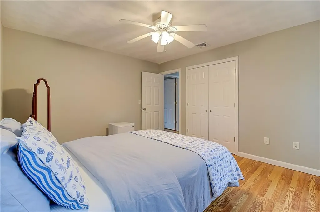 45 Algonquin Road Narragansett RI 02882