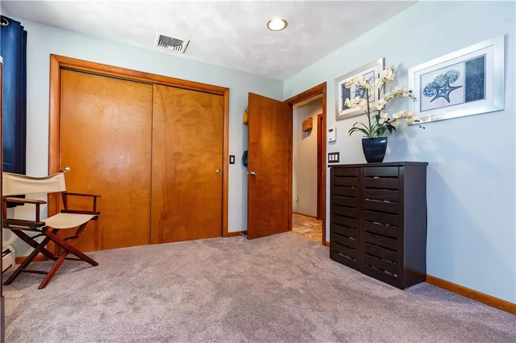 343 East Greenwich Avenue West Warwick RI 02893