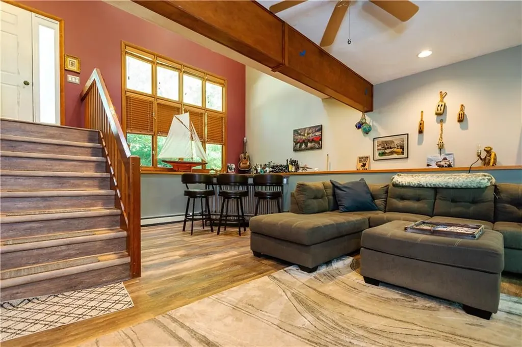 343 East Greenwich Avenue West Warwick RI 02893