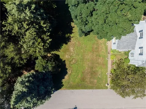 0 Island Road Portsmouth RI 02871