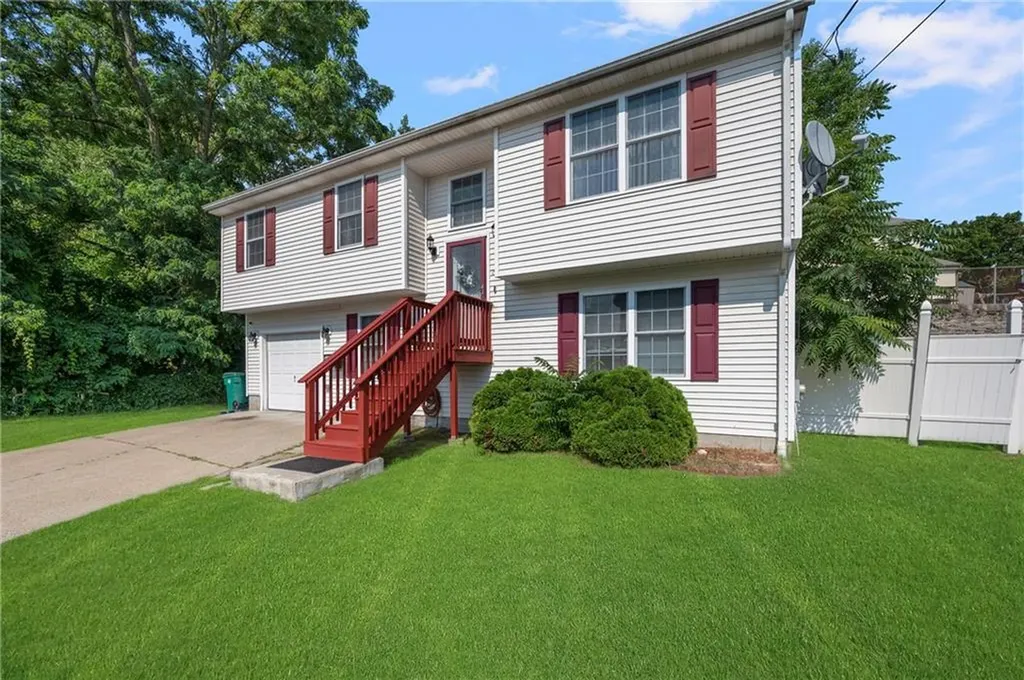 153 River Street Woonsocket RI 02895