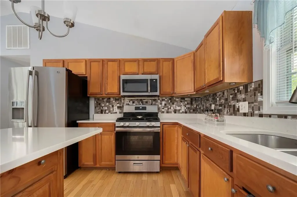 153 River Street Woonsocket RI 02895