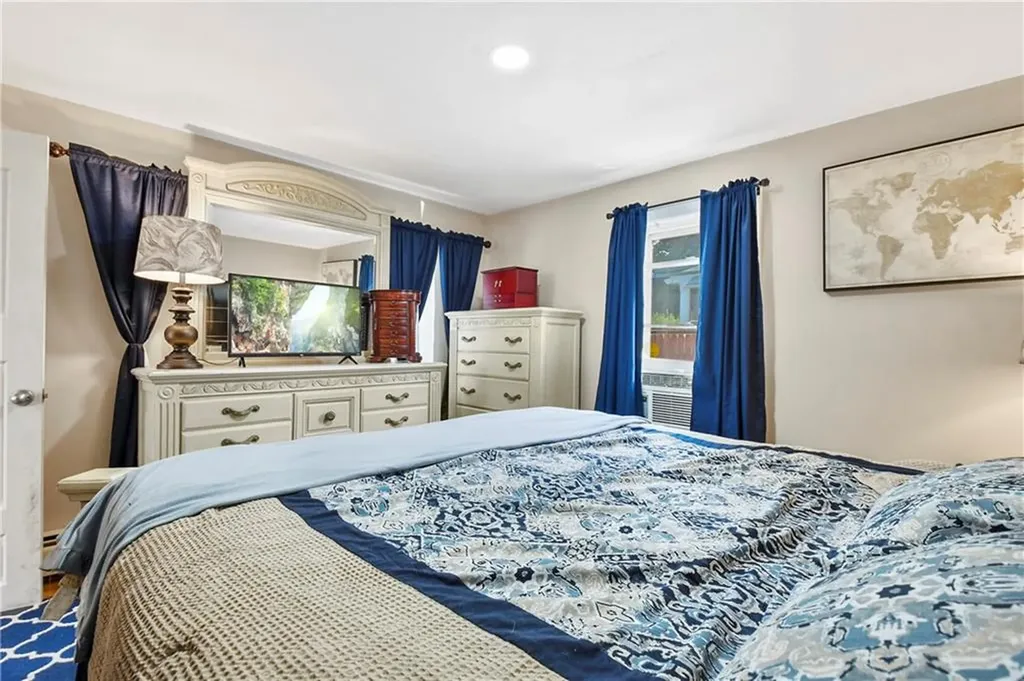 41 Rome Avenue Providence RI 02908