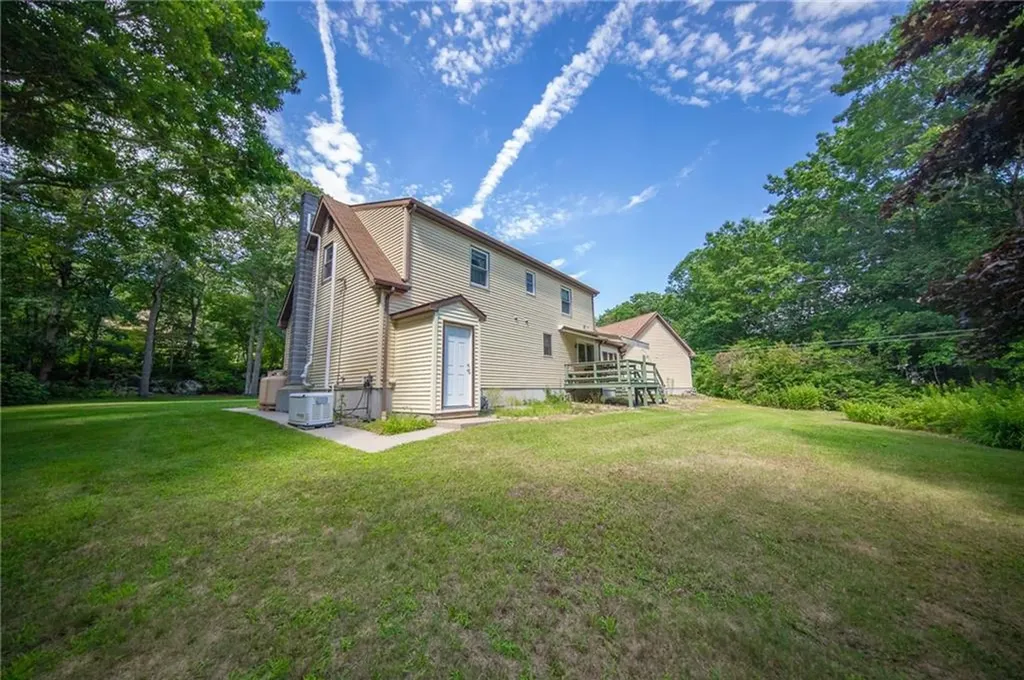 11 Fletcher Drive Westerly RI 02891