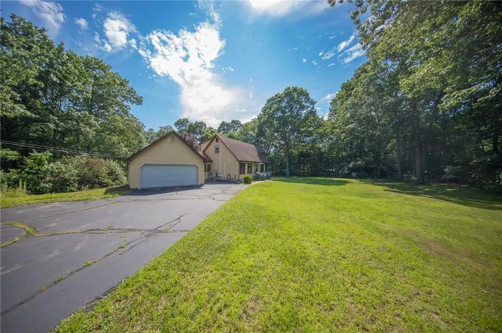 11 Fletcher Drive Westerly RI 02891