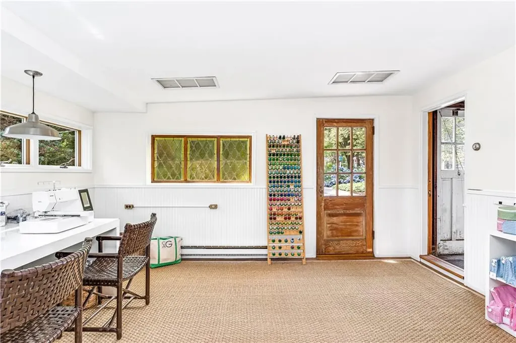 48 Jennys Lane Barrington RI 02806