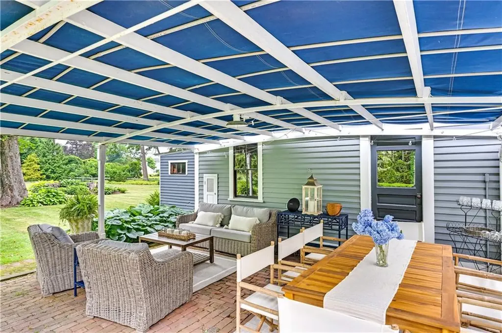 48 Jennys Lane Barrington RI 02806