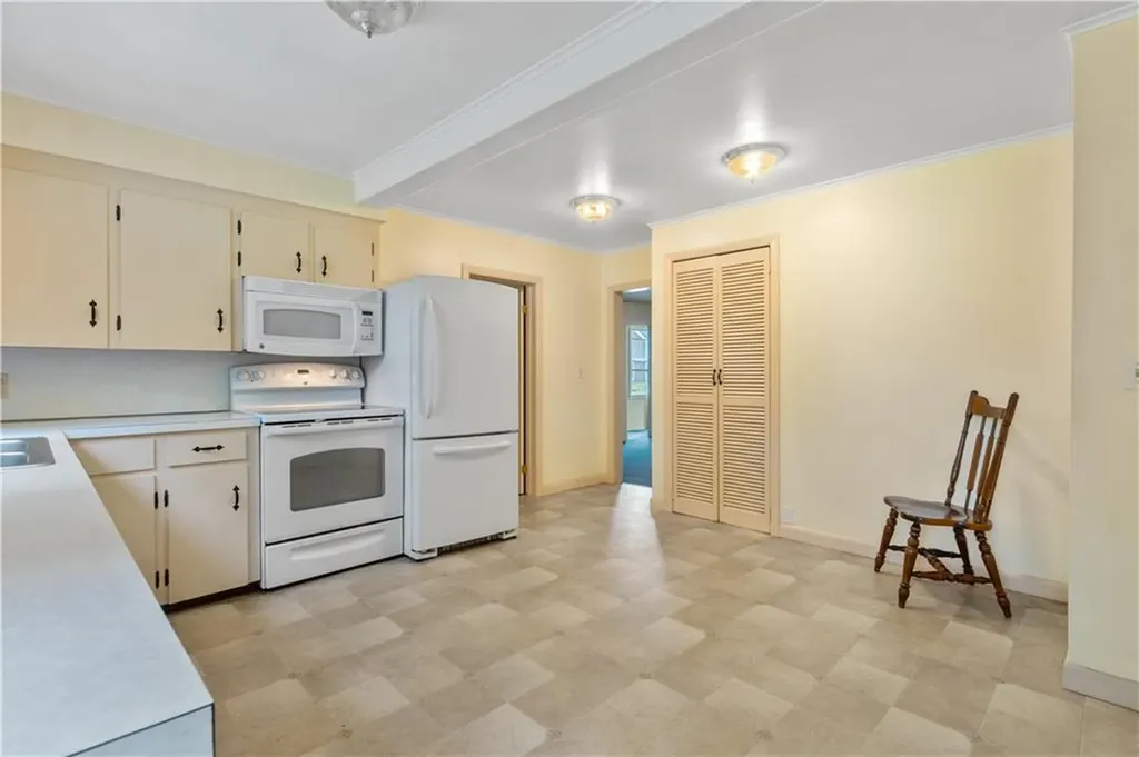 224 Narragansett Avenue Jamestown RI 02835