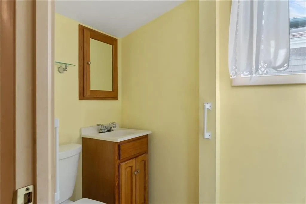 224 Narragansett Avenue Jamestown RI 02835