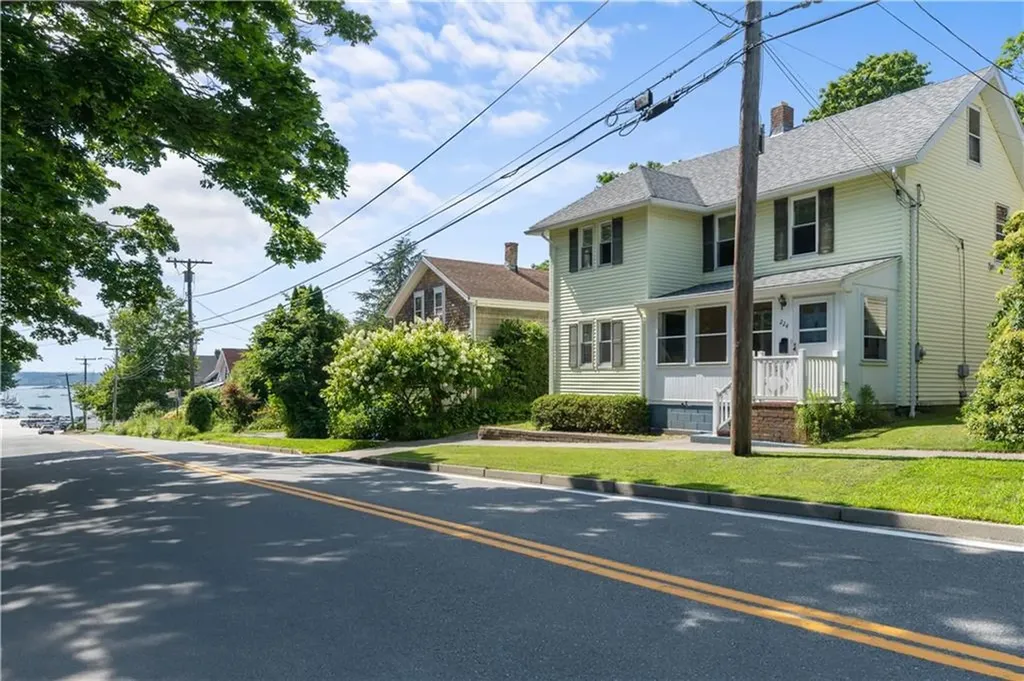 224 Narragansett Avenue Jamestown RI 02835