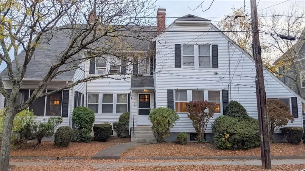 273 Rochambeau Avenue Providence RI 02906