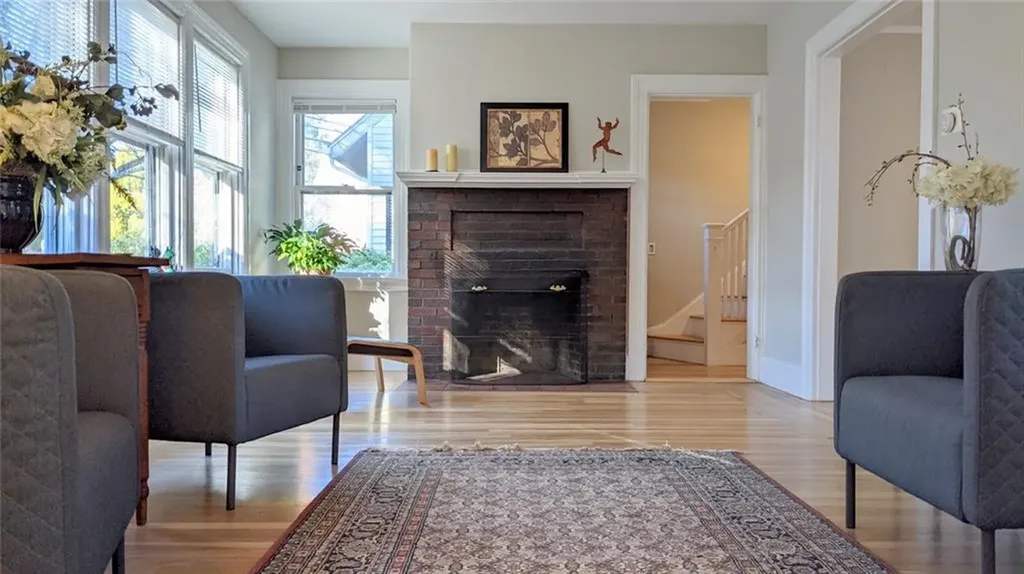 273 Rochambeau Avenue Providence RI 02906