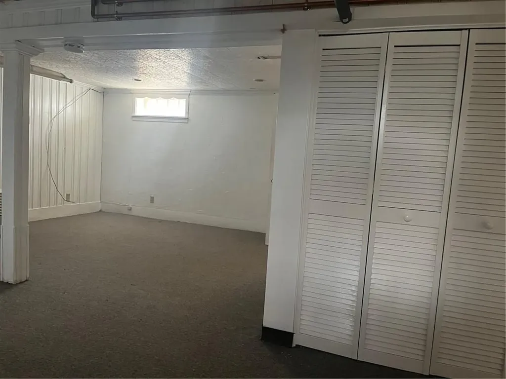 272 Whitford Avenue Providence RI 02908
