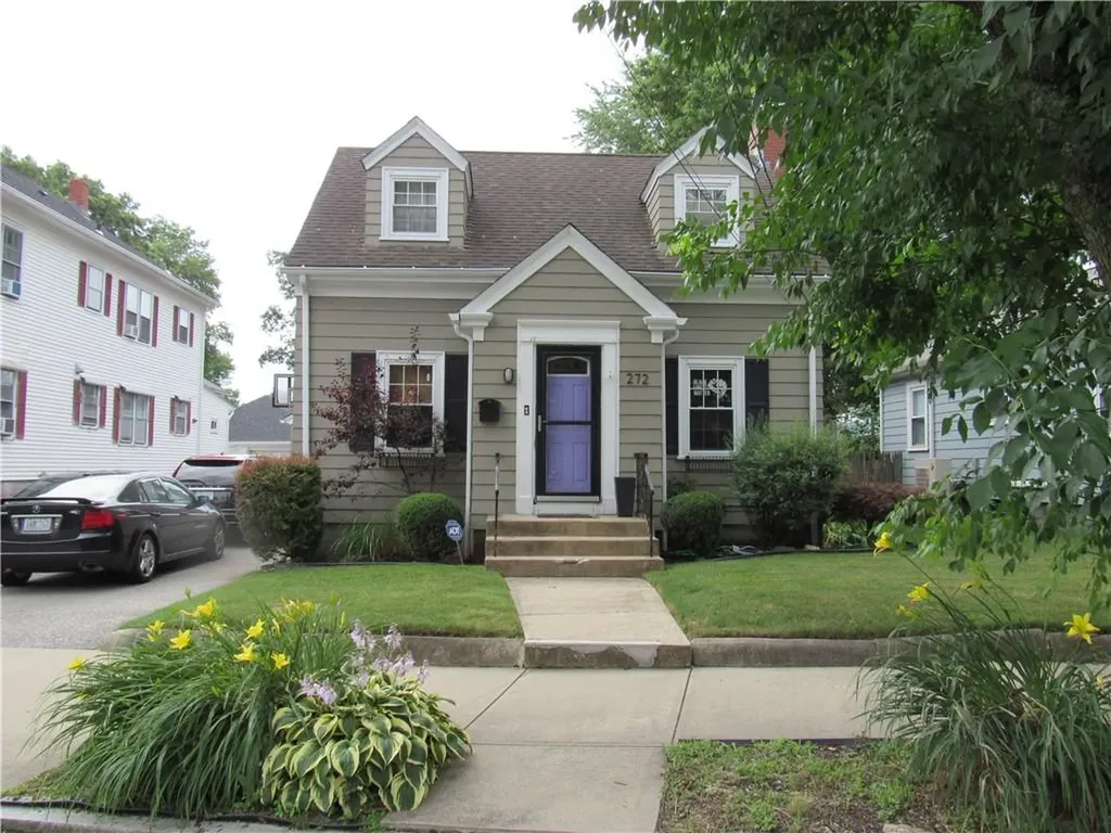 272 Whitford Avenue Providence RI 02908