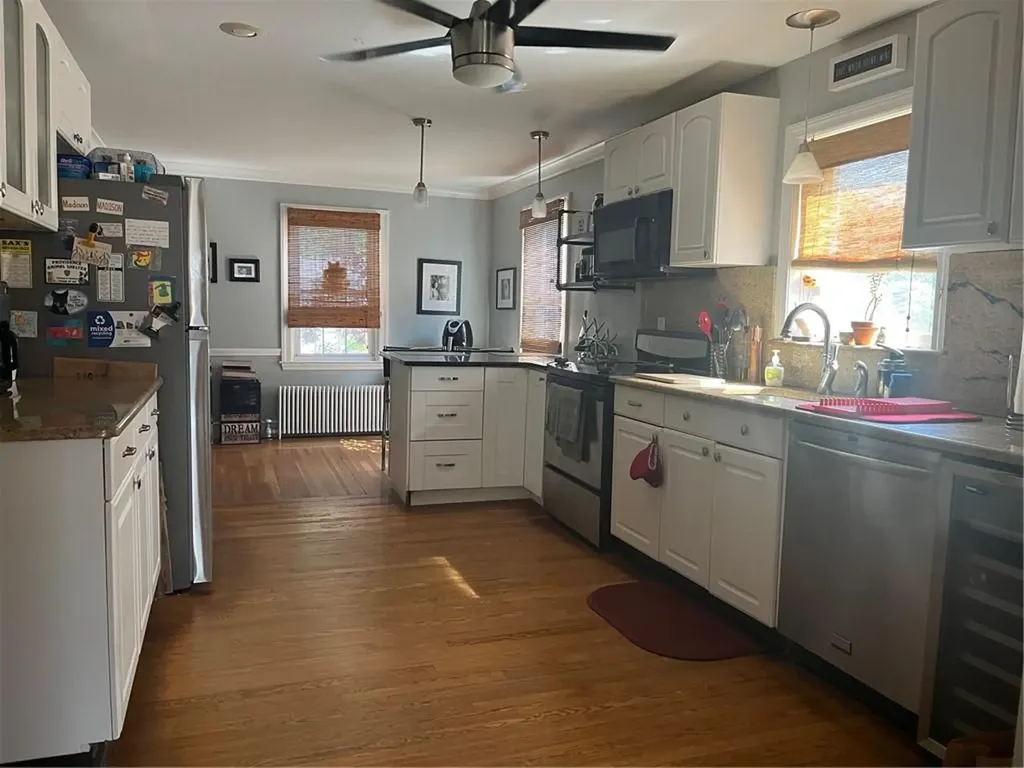 272 Whitford Avenue Providence RI 02908