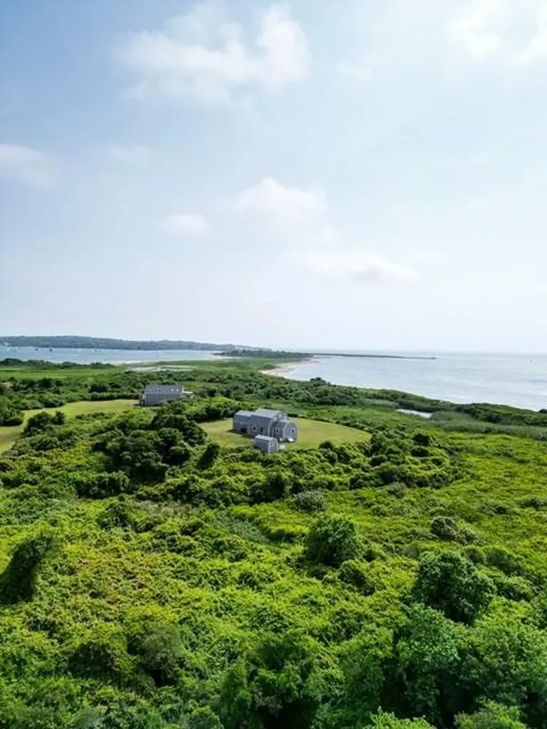 721 Corn Neck Road Block Island RI 02807