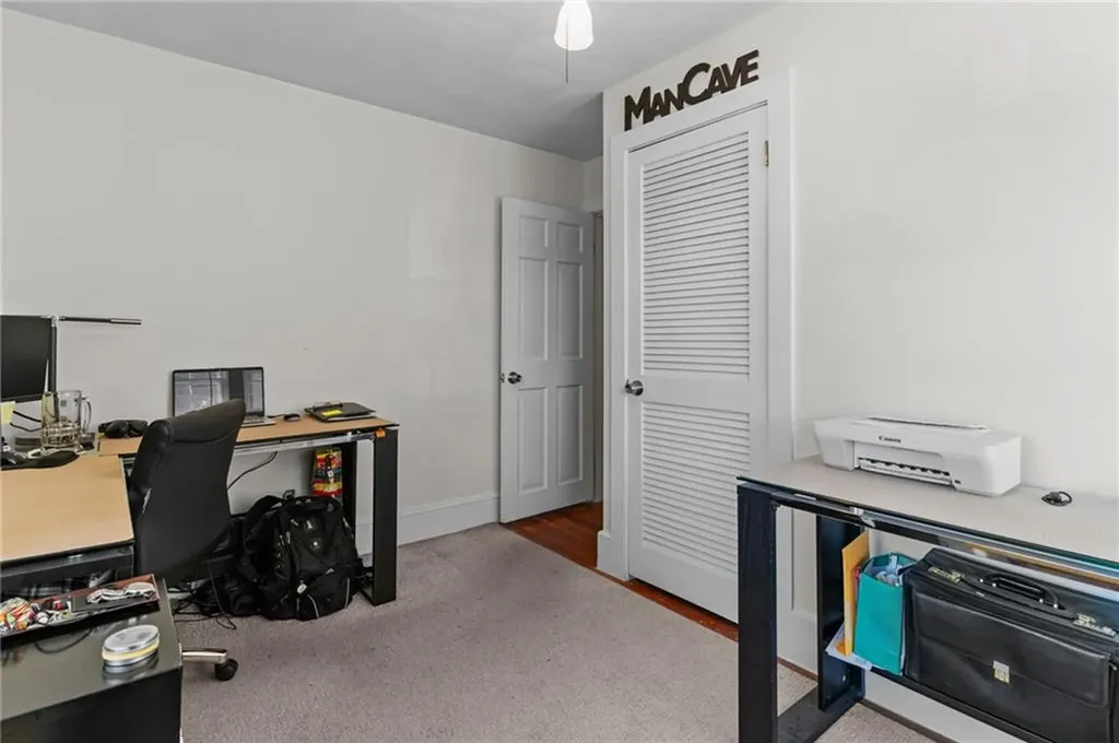 11 Crossland Road West Warwick RI 02893