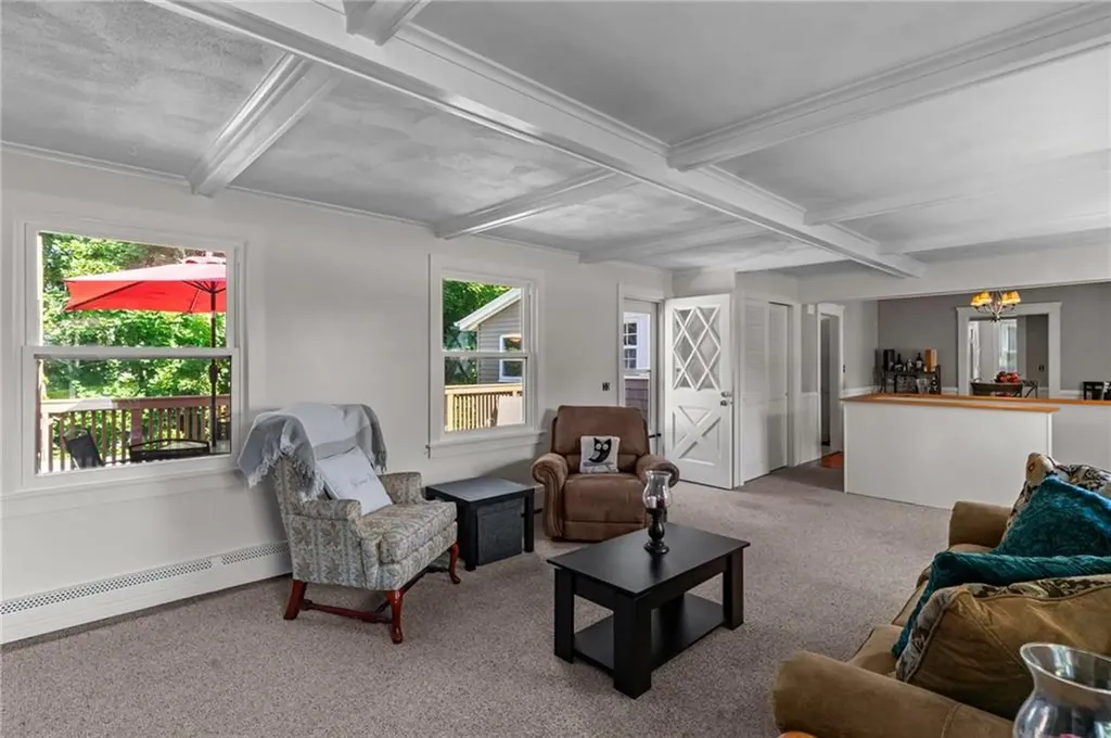11 Crossland Road West Warwick RI 02893