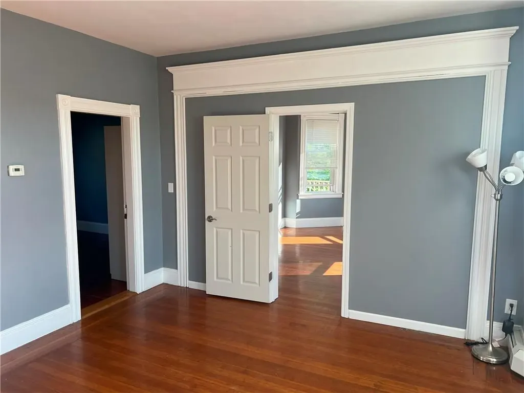 8 10 Eaton Street Providence RI 02908