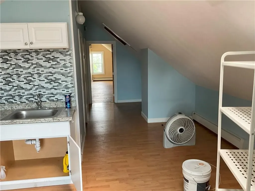 8 10 Eaton Street Providence RI 02908