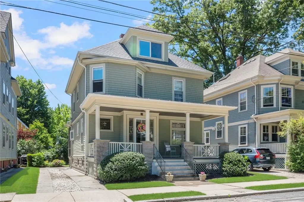 89 Dana Street Providence RI 02906