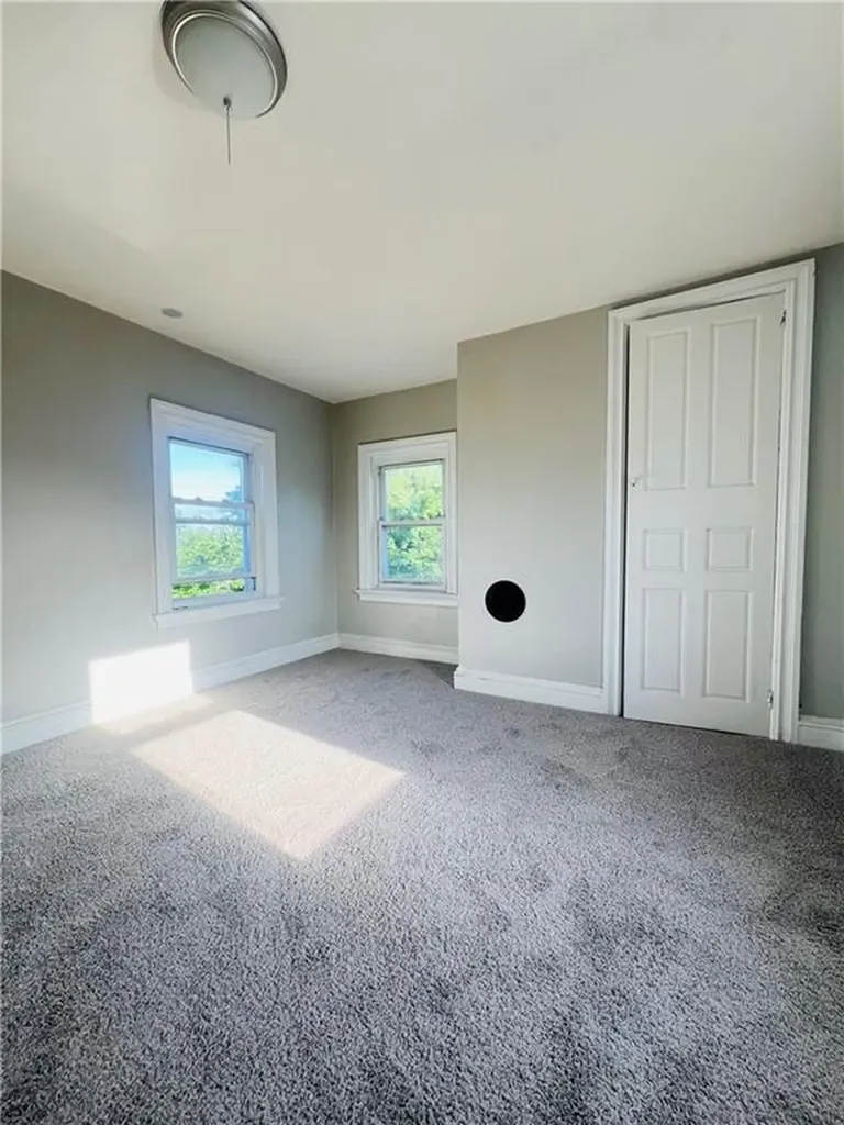 37 Child Street Warren RI 02885