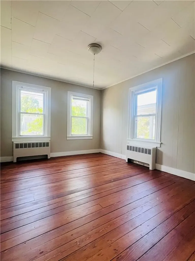 37 Child Street Warren RI 02885