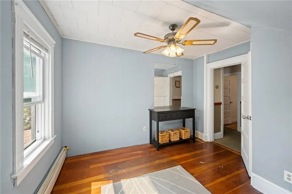 323 Maple Street Woonsocket RI 02895