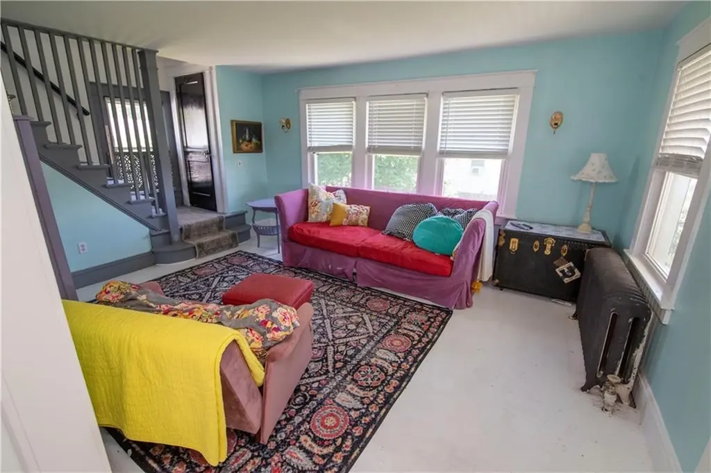 124 Beach Street Westerly RI 02891