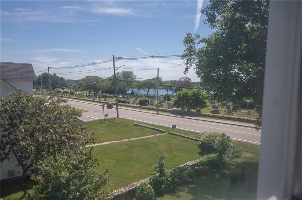 124 Beach Street Westerly RI 02891
