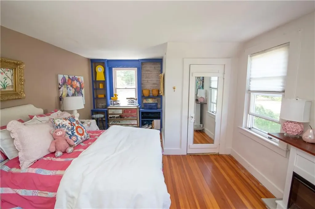 124 Beach Street Westerly RI 02891