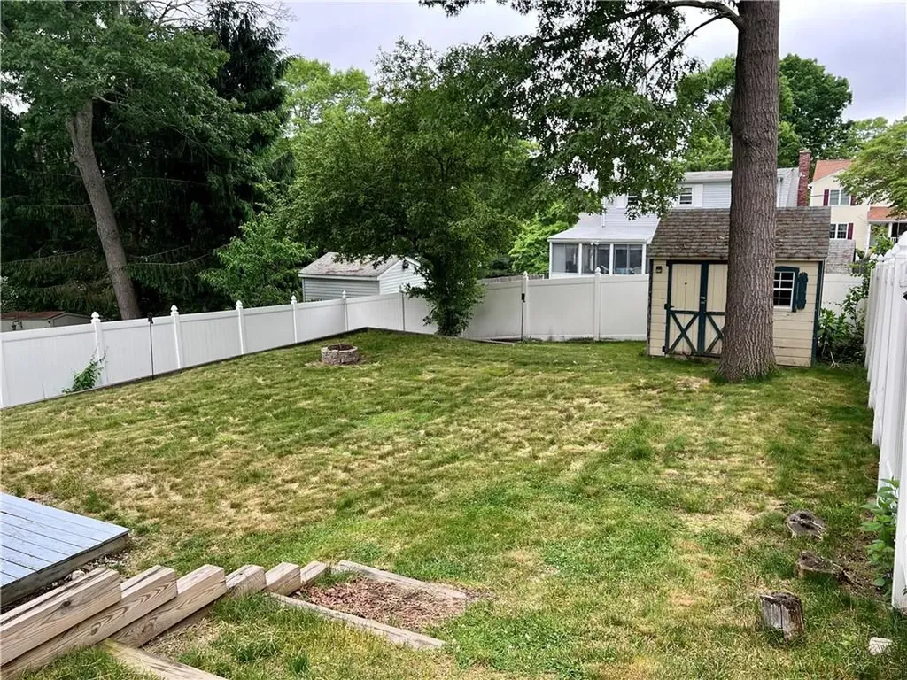 13 Seneca Street Coventry RI 02816