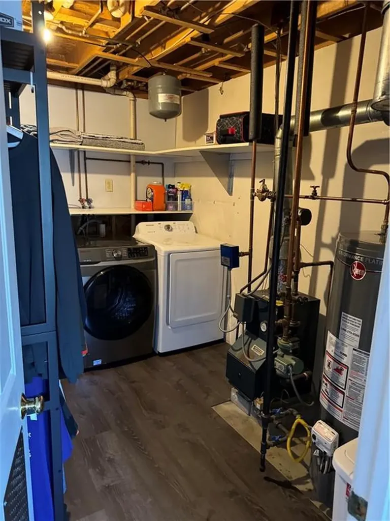 55 Ashley Street Cranston RI 02920