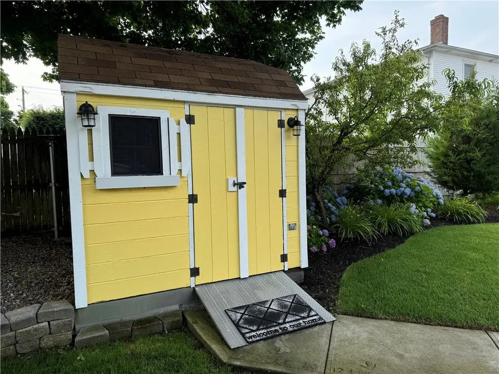 55 Ashley Street Cranston RI 02920
