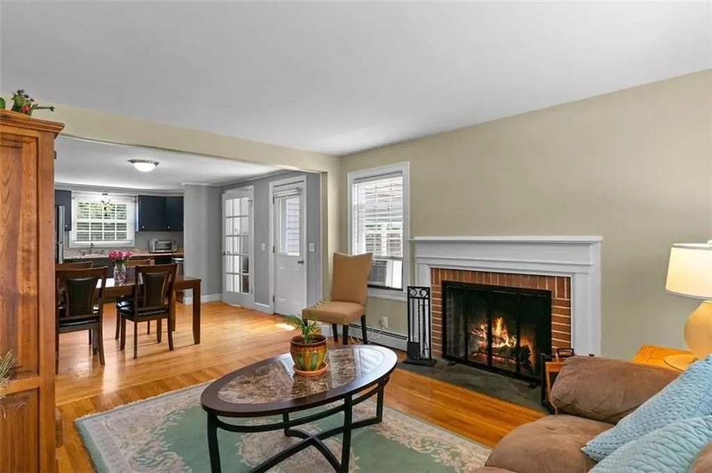 136 Circuit Drive Warwick RI 02889